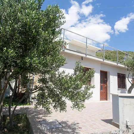 Ferienhaus In Žrnovnica